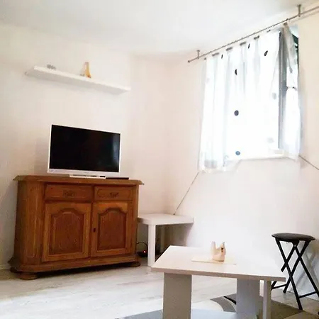 Apartman Hobbit Hole *