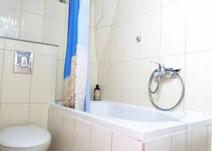 Apartment Hobbit Hole Split